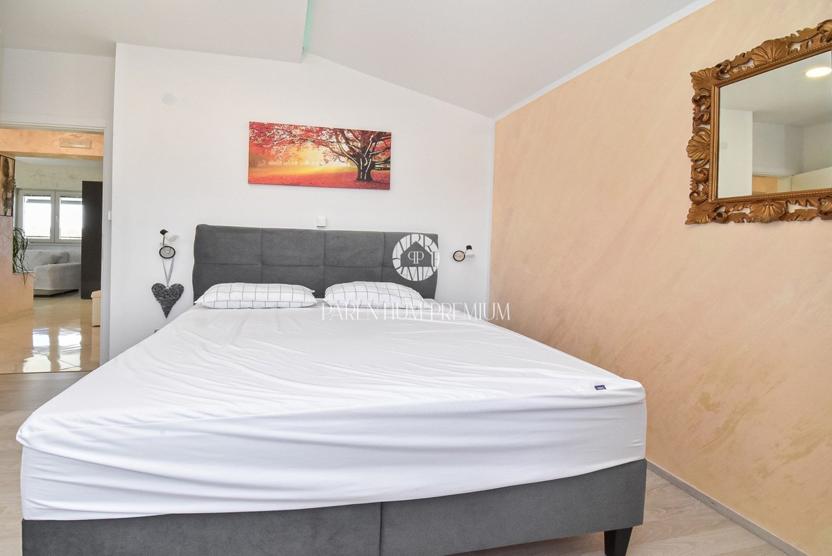 Casa esclusiva in posizione isolata con piscina e ampio giardino