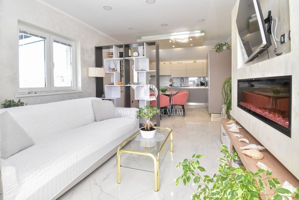 Casa esclusiva in posizione isolata con piscina e ampio giardino