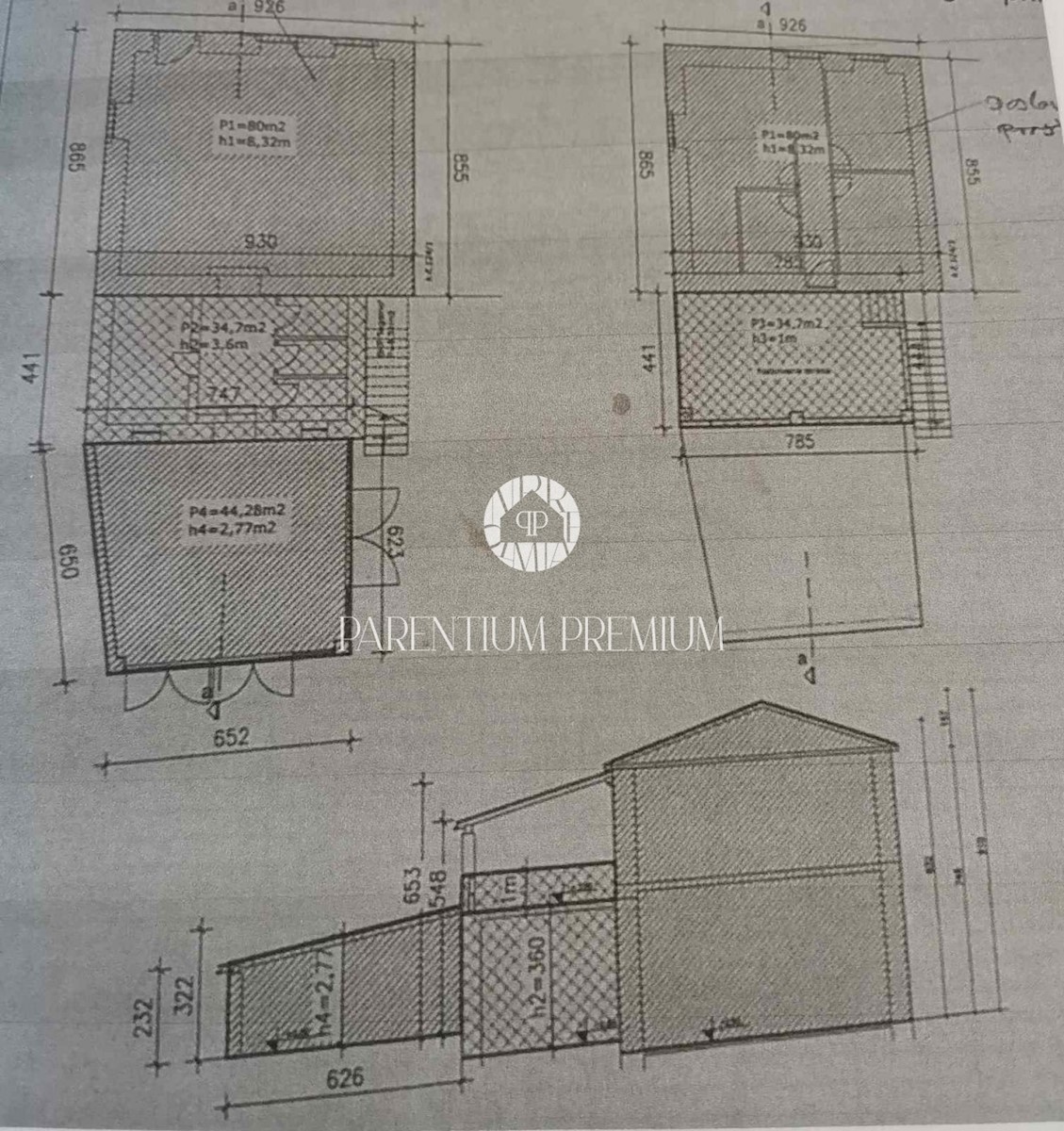 OPPORTUNITÀ! Casa in pietra d'Istria con 2 appartamenti, cortile e vista mare