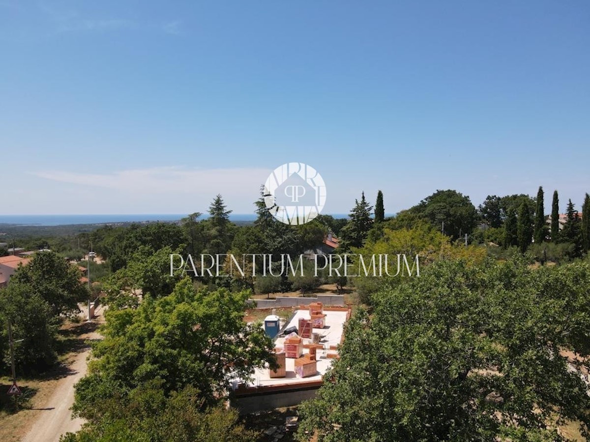 Una bella villa moderna in una posizione tranquilla con vista sul mare