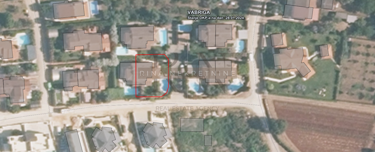 Istria - Parenzo, villa con piscina, giardino, vicino alla spiaggia
