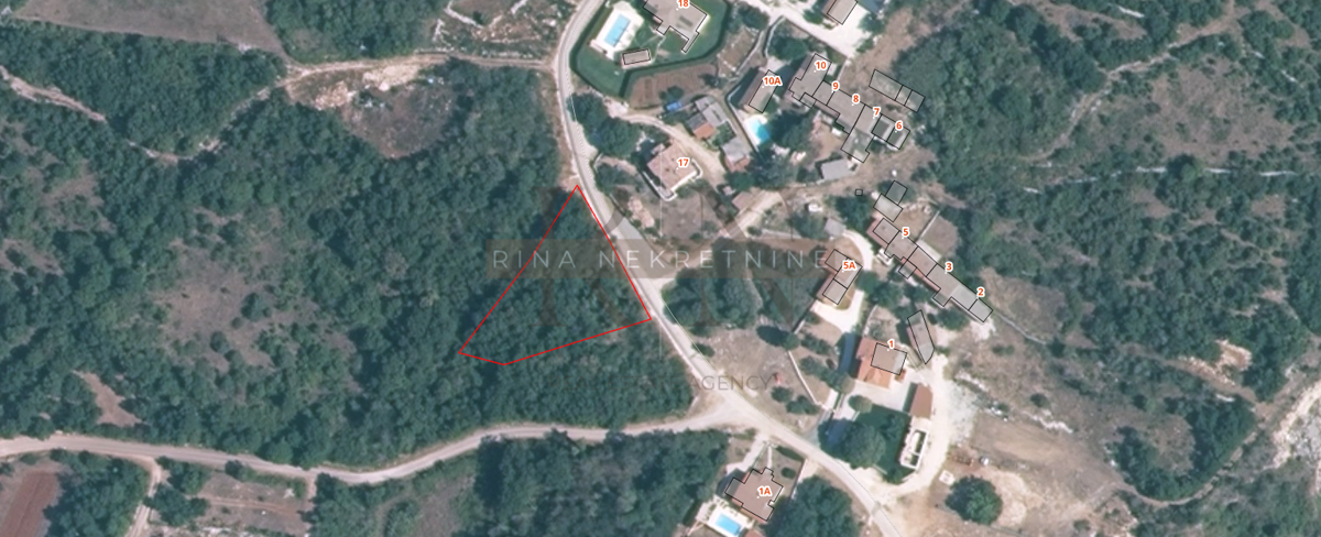ISTRIA - PARENZO, TERRENO EDIFICABILE CON VISTA MARE, 1661m2