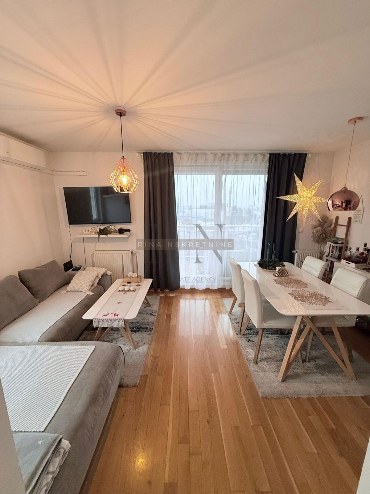 Zagabria - Lanište - Appartamento Trilocale in Posizione Strategica