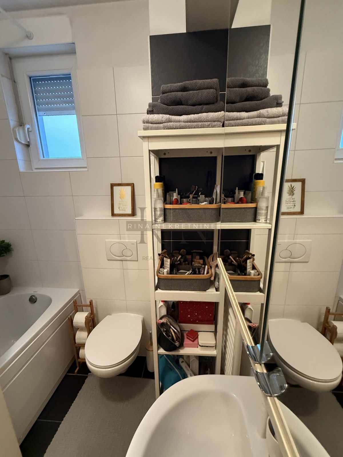 Zagabria - Lanište - Appartamento Trilocale in Posizione Strategica