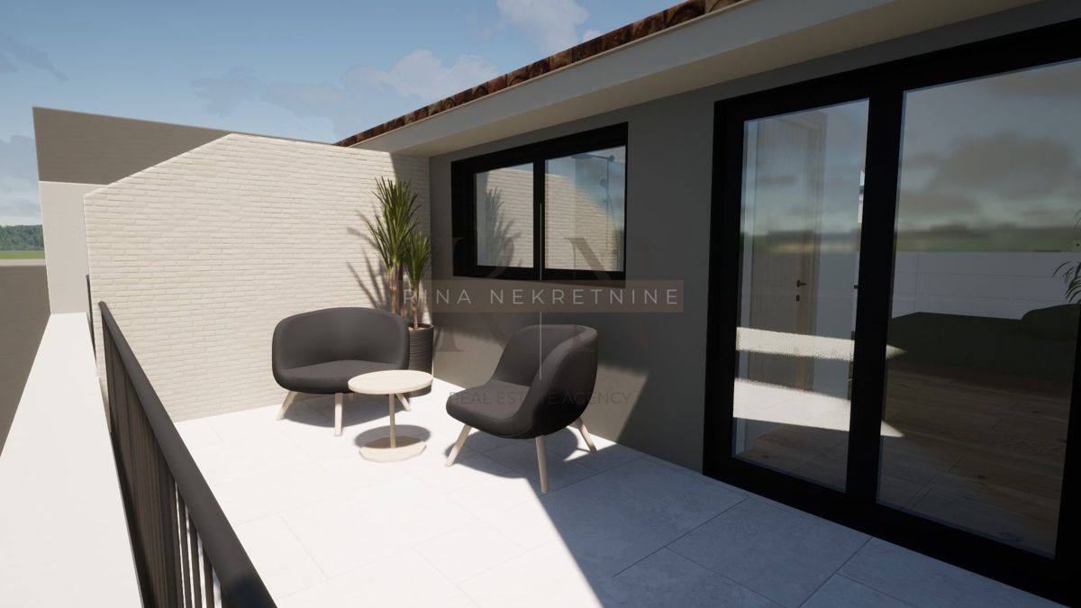 Istria - Parenzo, casa con 3 camere da letto + soggiorno, giardino, vista mare