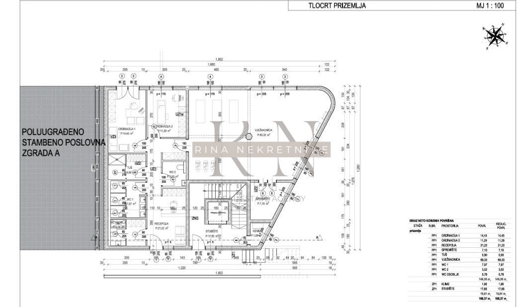 Locale Commerciale 146,56 m² su Strada Principale Parenzo