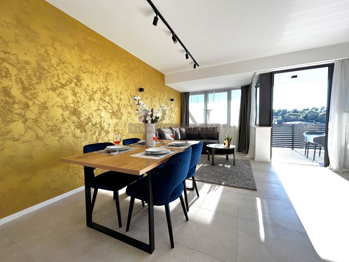 ISOLA DI HVAR - CITTÀ DI HVAR - VILLA PRIMA FILA SUL MARE!