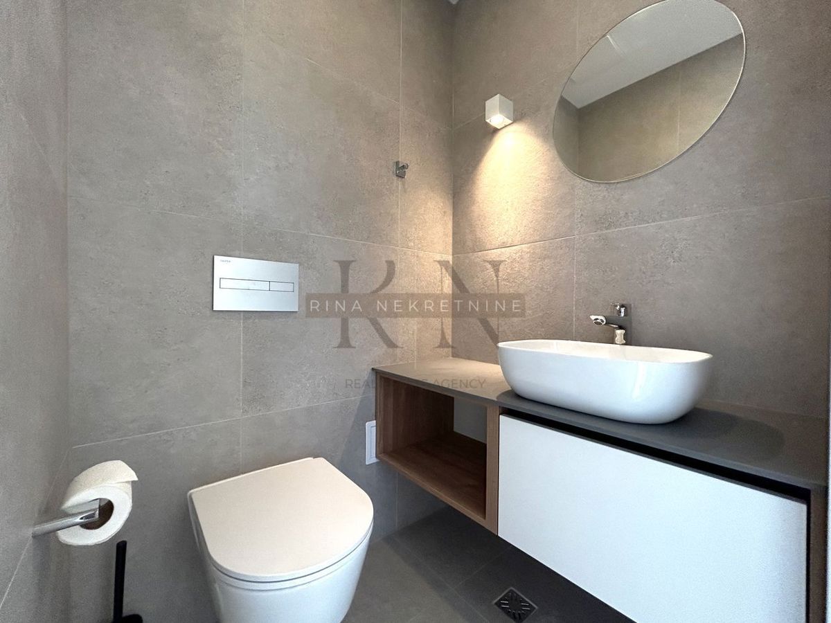 ISOLA DI HVAR - CITTÀ DI HVAR - VILLA PRIMA FILA SUL MARE!