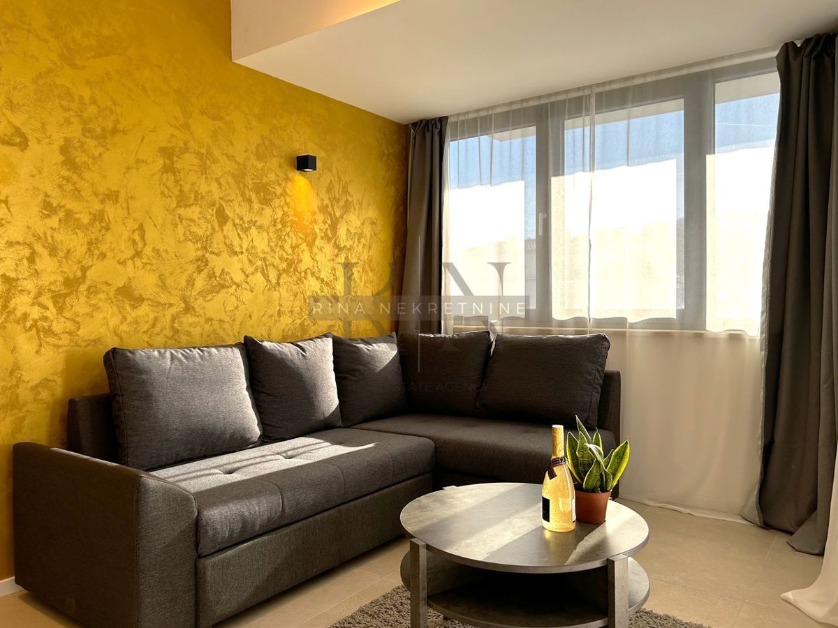 ISOLA DI HVAR - CITTÀ DI HVAR - VILLA PRIMA FILA SUL MARE!