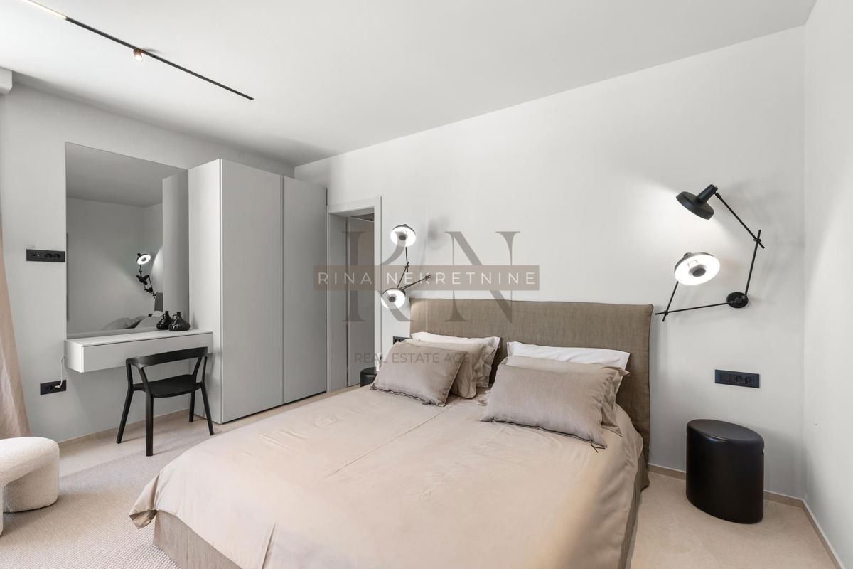 ISTRIA - PARENZO - VILLA SPECIALE DI DESIGN SUL MERCATO!