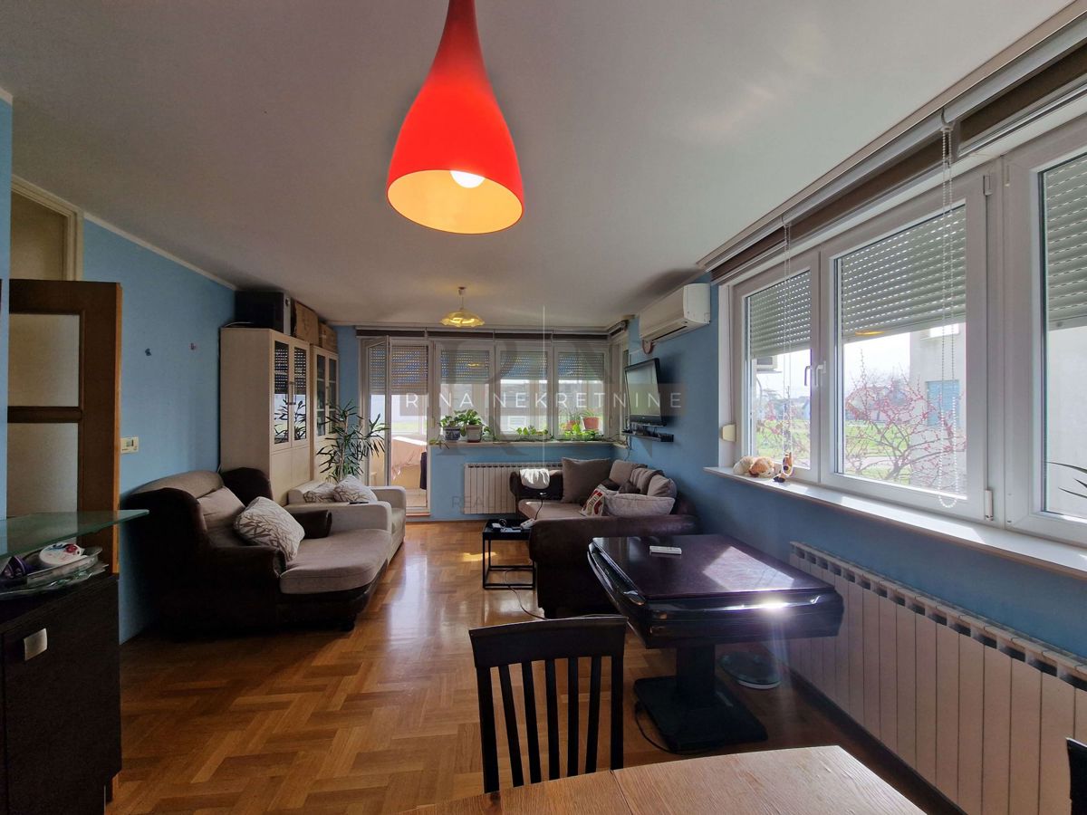 Zagabria,Podsused-Vrapče,Gajnice,79m2,3s,GPM,loggia