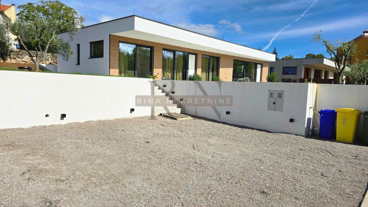 Villa moderna 176 m² con piscina, Rabac – Labin