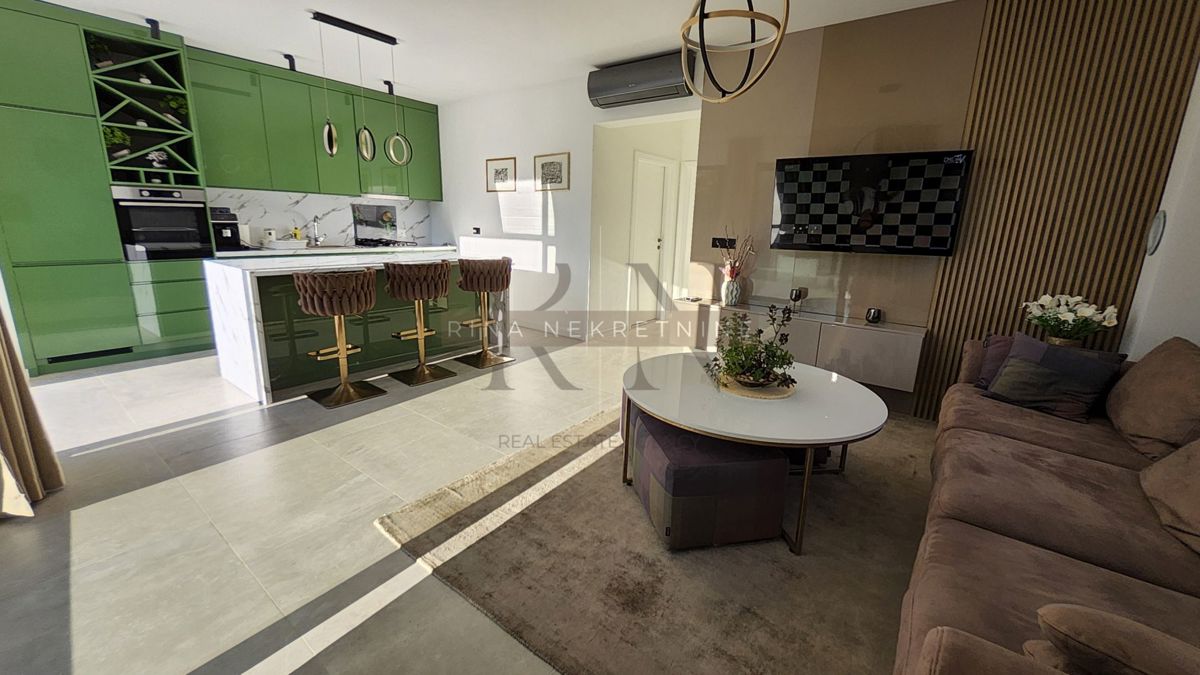 Villa moderna 176 m² con piscina, Rabac – Labin