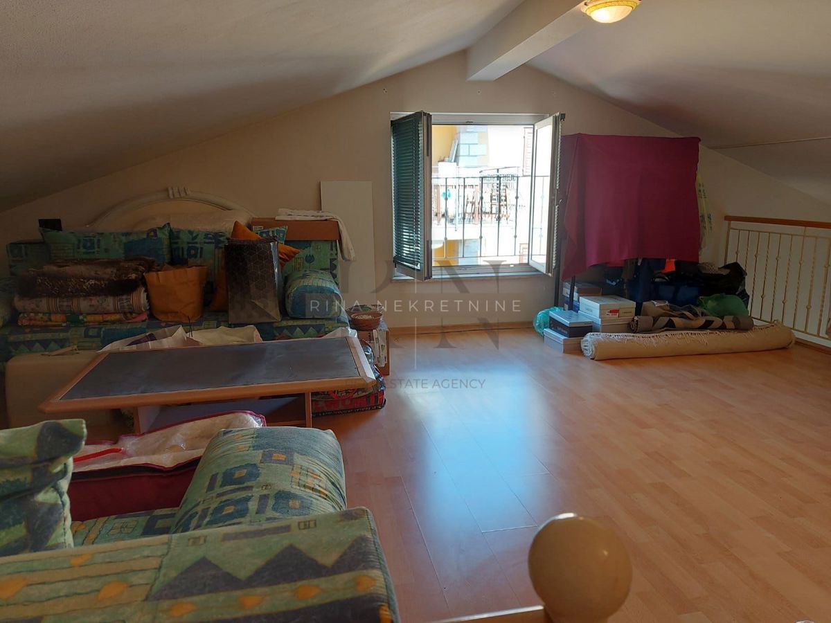 Parenzo – Appartamento 104,79 m², Vicino al Centro