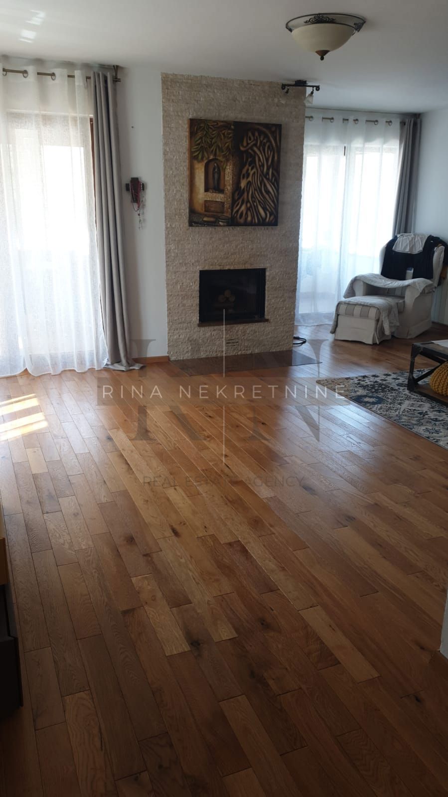 ISTRIA – POREČ – VILLA CON PISCINA IN UNA POSIZIONE TRANQUILLA