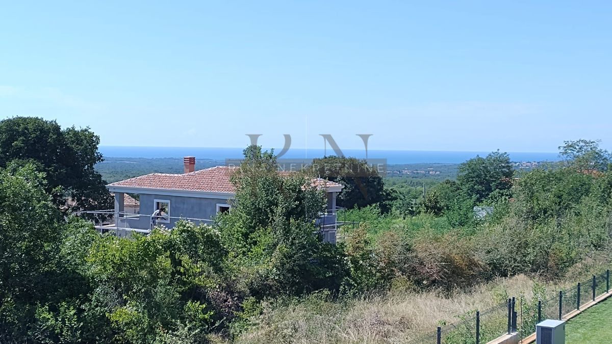 Istria – Parenzo: Villa moderna di lusso con piscina e vista mare