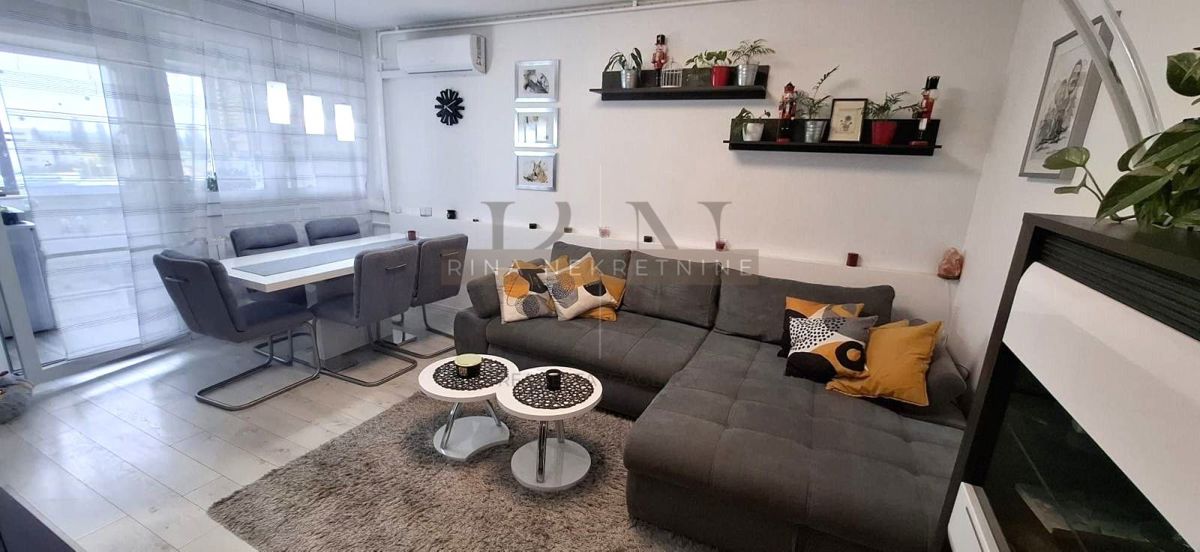 Appartamento Sloboština, Novi Zagreb - Istok, Karela Zahradnika, 68,35m2