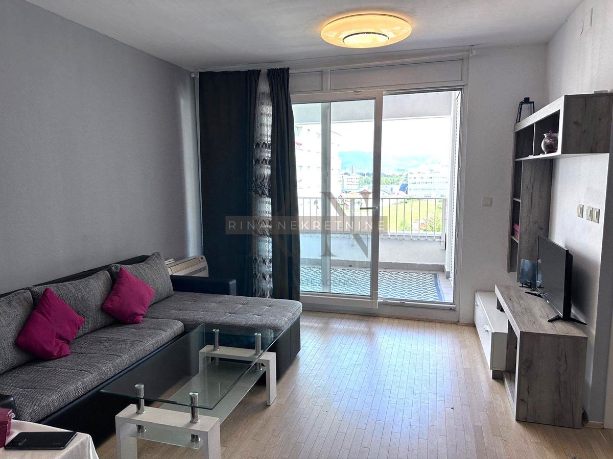 Zagabria, Novi Zagabria-Sv. Klara/Otok, 62m2, 2 camere da letto, GPM, loggia