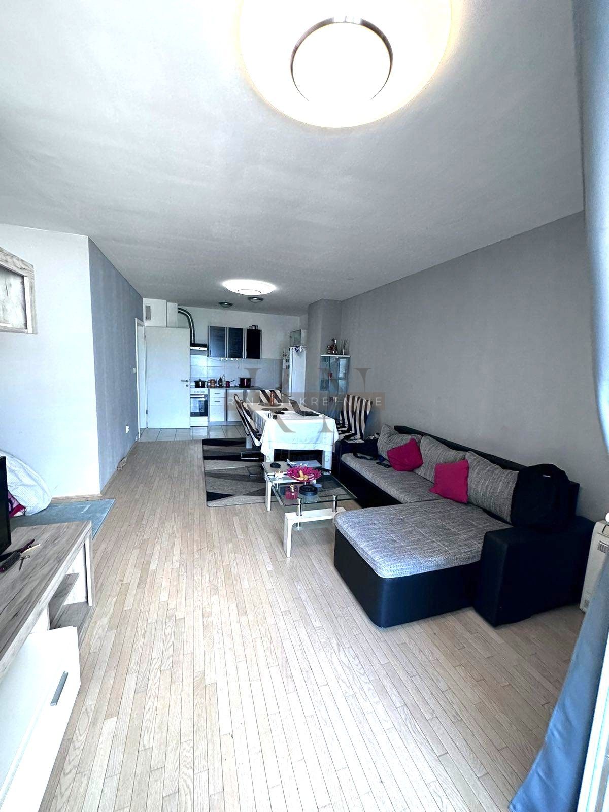 Zagabria, Novi Zagabria-Sv. Klara/Otok, 62m2, 2 camere da letto, GPM, loggia