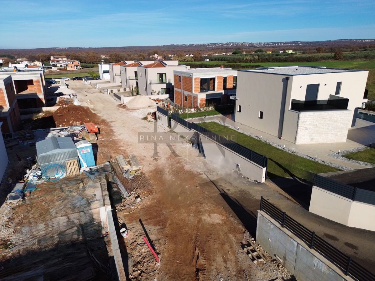 Istria – casa moderna con piscina, zona Poreč