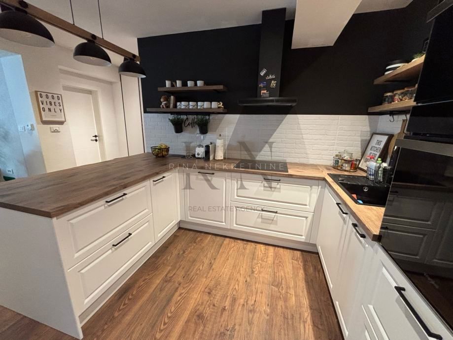 Appartamento Trešnjevka, Trešnjevka - Sjever, tratinska ulica , 85m2