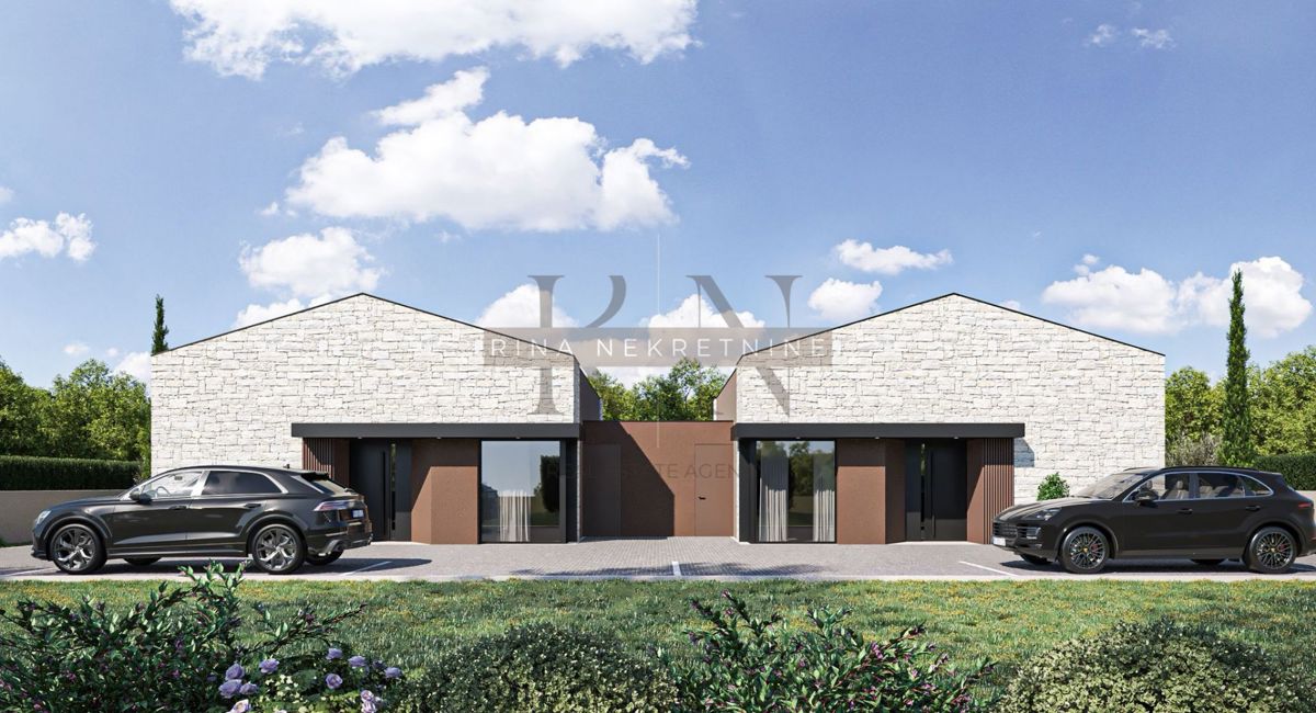 ISTRIA, POREČ – Casa speciale con piscina