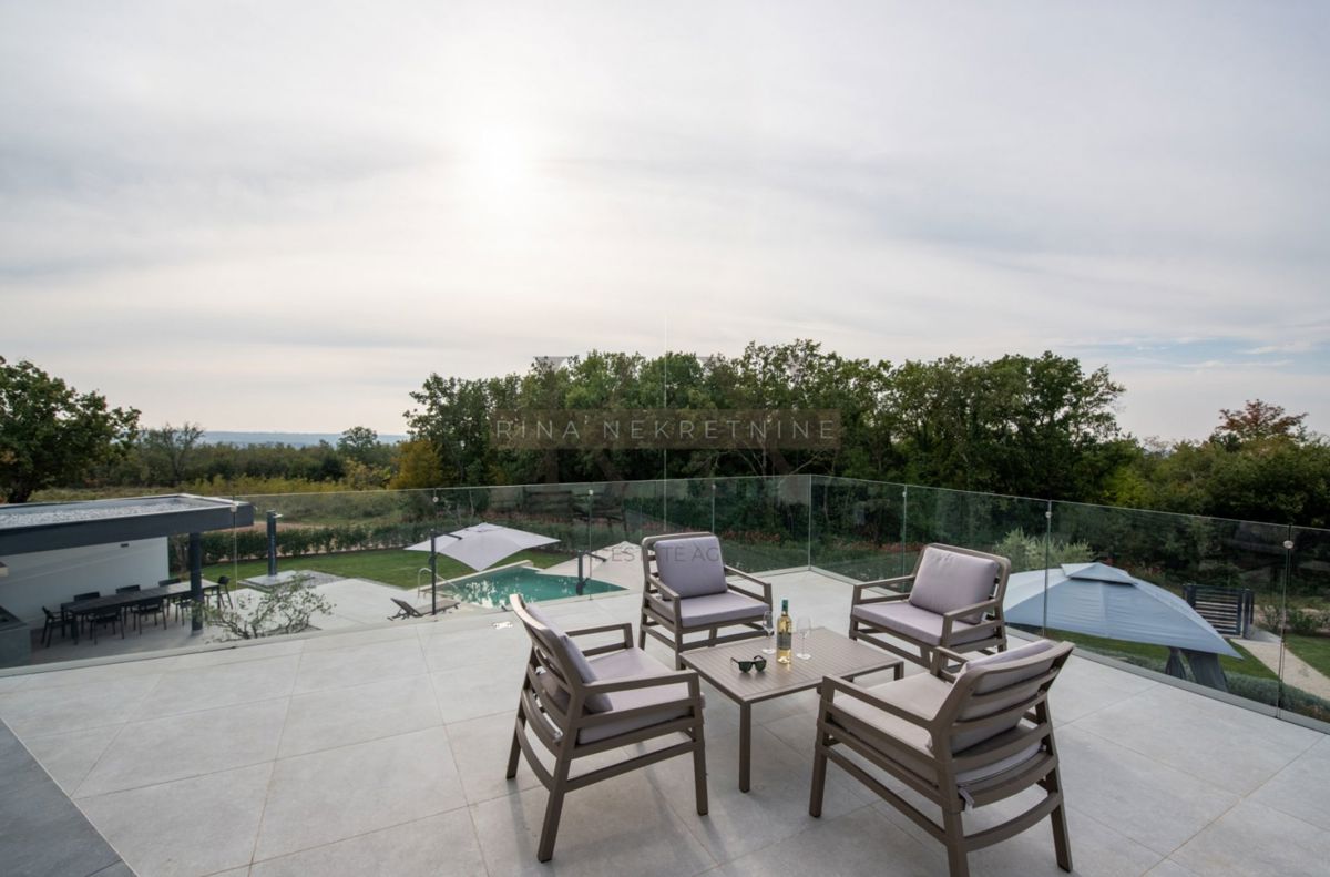 ISTRIA - KAŠTELIR - VILLA PRIVATA DI LUSSO CON VISTA MARE!