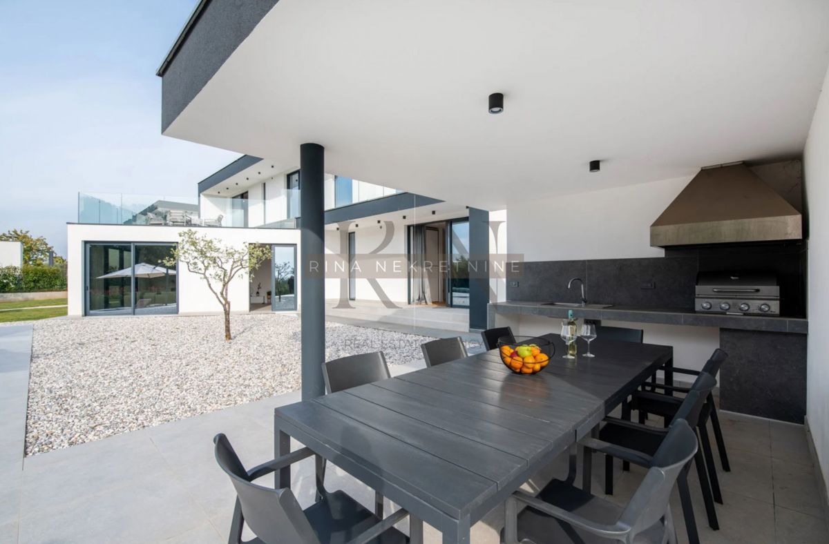 ISTRIA - KAŠTELIR - VILLA PRIVATA DI LUSSO CON VISTA MARE!