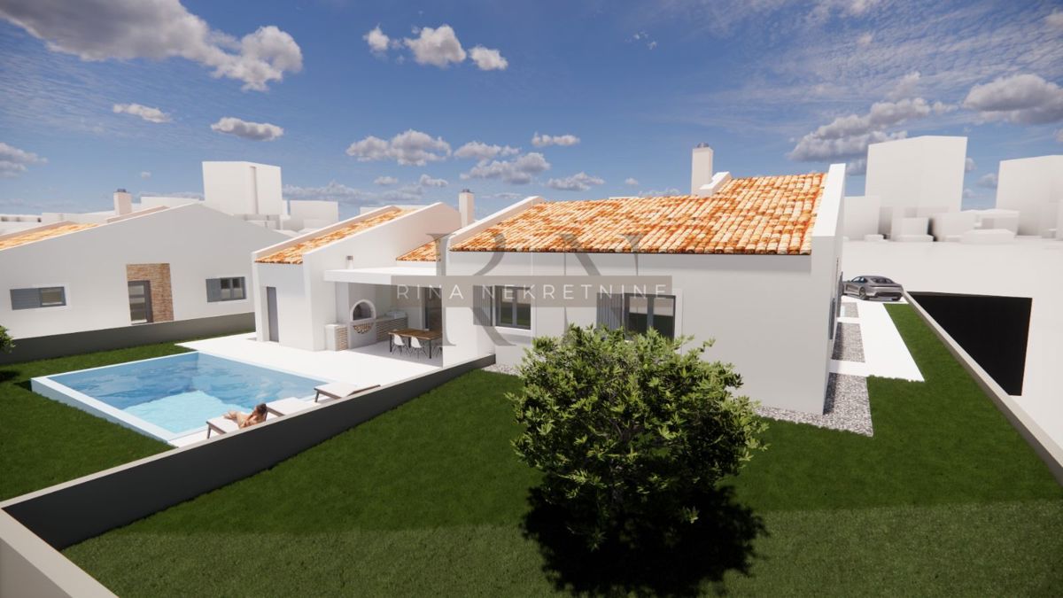 ISTRIA – POREČ-KAŠTELIR, NUOVA COSTRUZIONE: CASA, GIARDINO, PISCINA