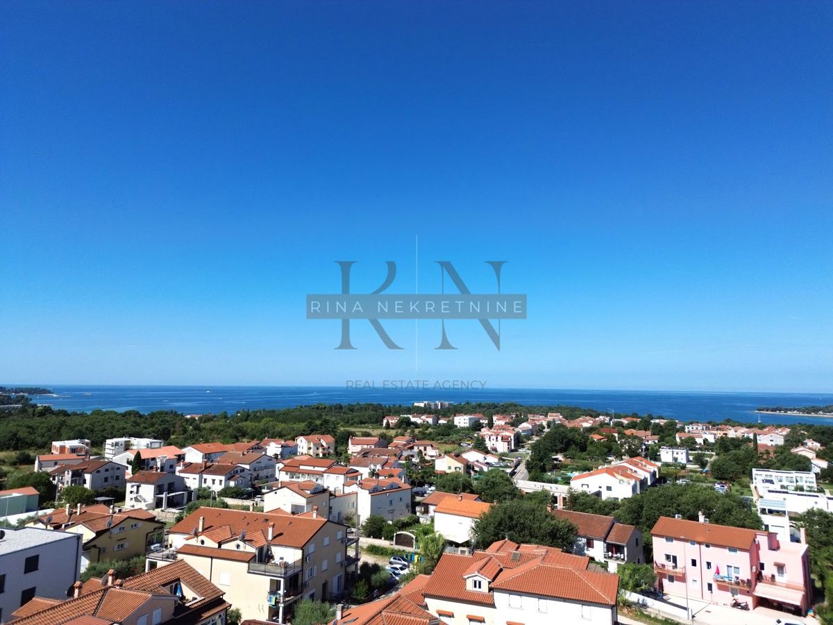 Parenzo nuova casa con piscina e vista mare