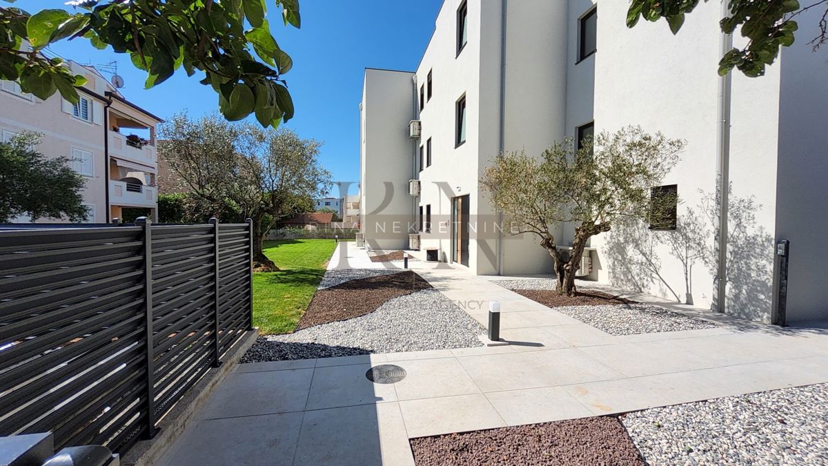 Parenzo nuova casa con piscina e vista mare