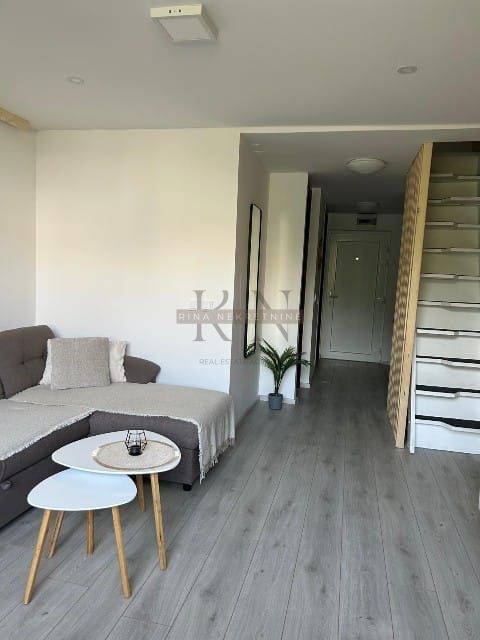 Červar-Porat-Appartamento 150 m dal mare–Ristrutturato 2024