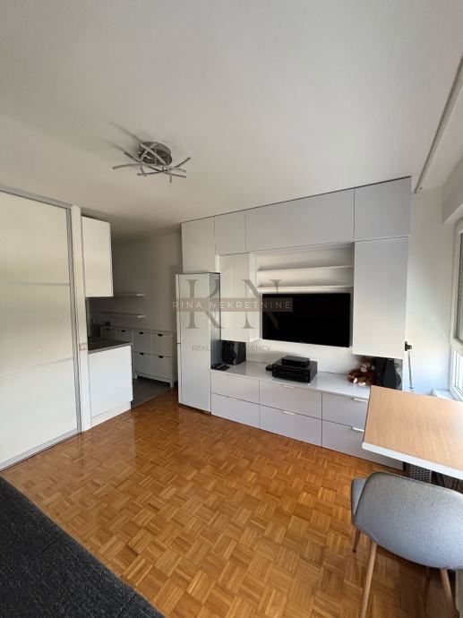 Appartamento Utrina, Novi Zagreb - Istok, Karamanov prilaz , 20,48m2
