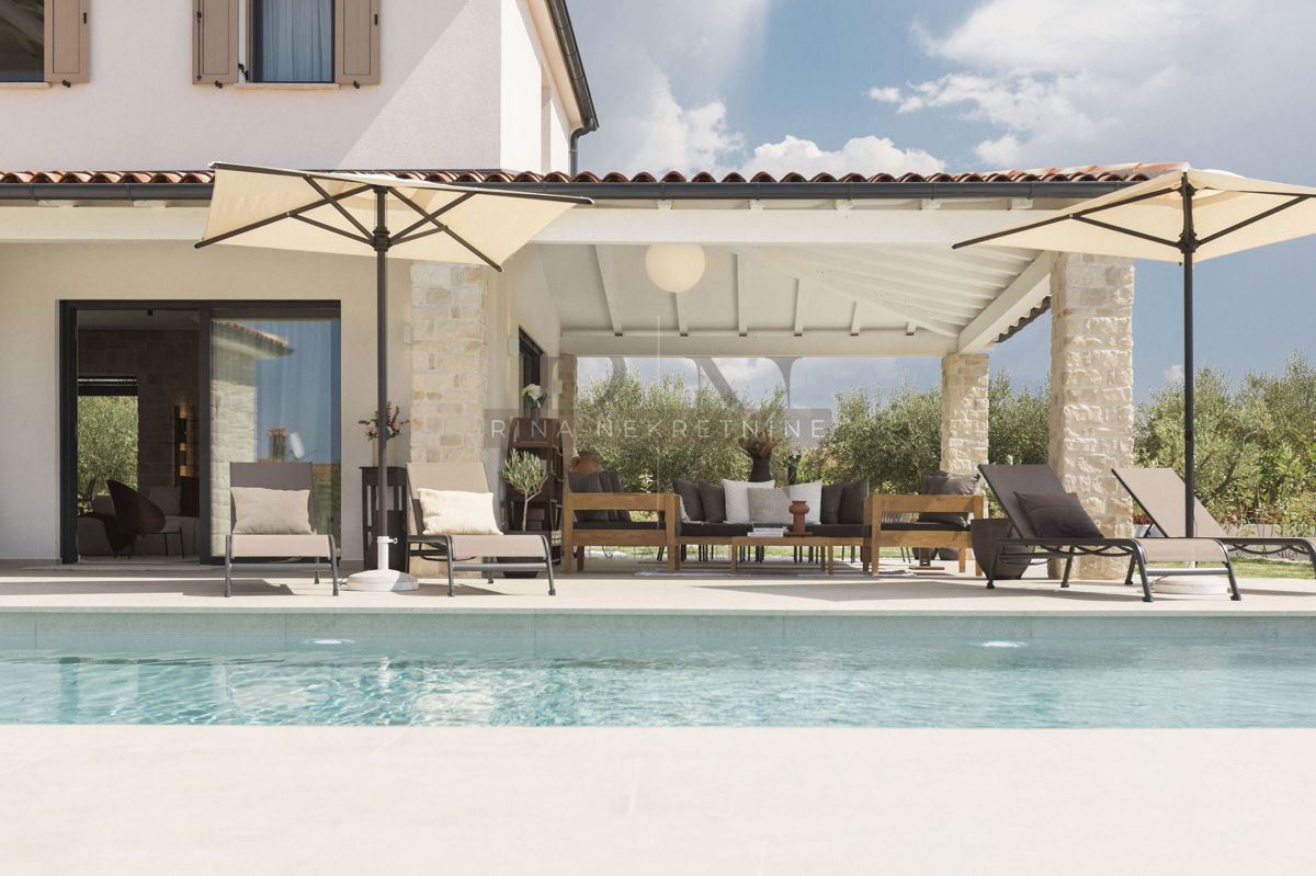 ISTRIA - PARENZO - VILLA ESTREMAMENTE SPECIALE E DECORATA CON DESIGN!