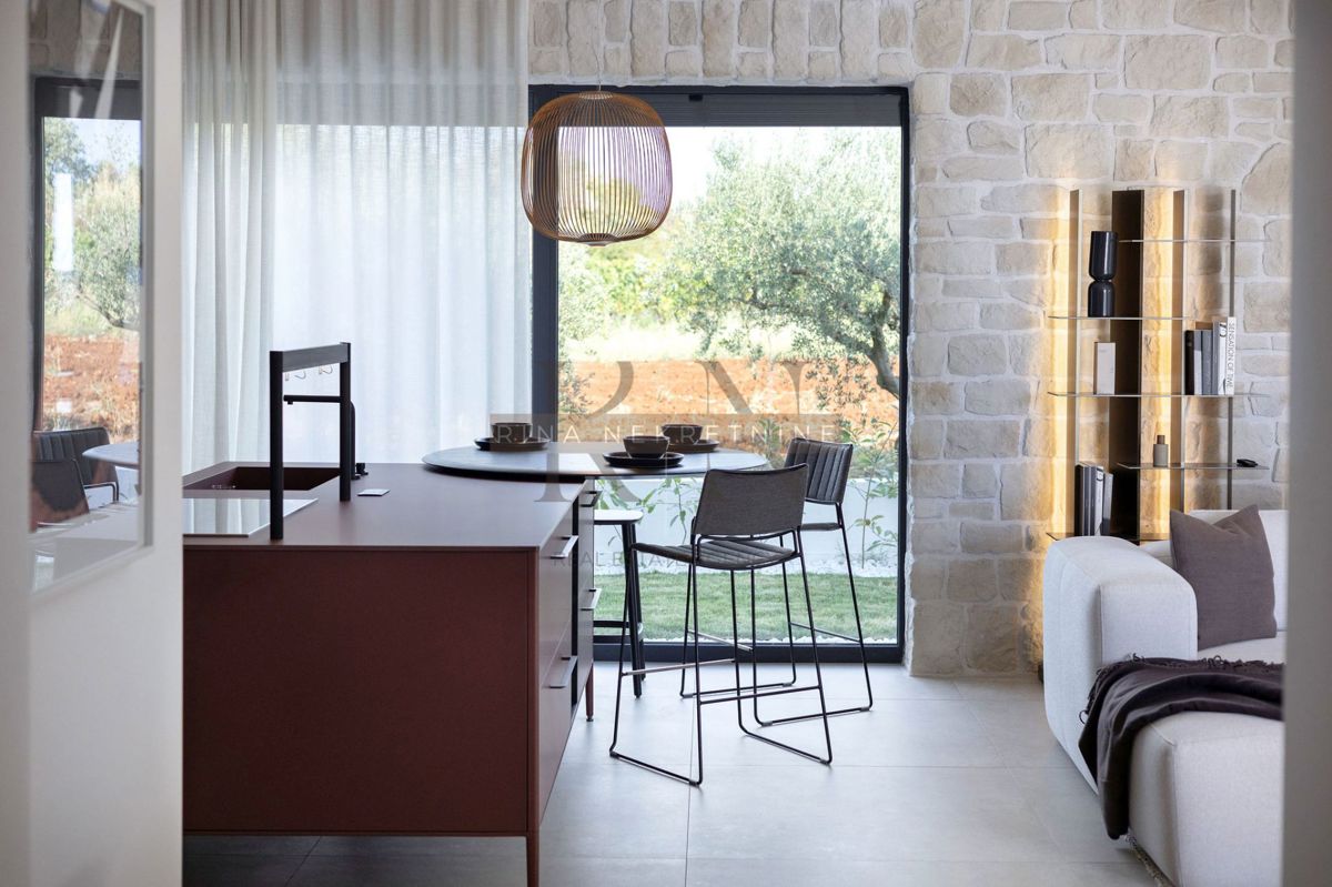 ISTRIA - PARENZO - VILLA ESTREMAMENTE SPECIALE E DECORATA CON DESIGN!