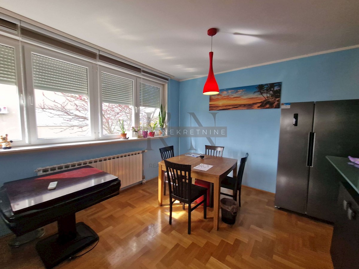 Appartamento Gajnice, Podsused - Vrapče, 79m2