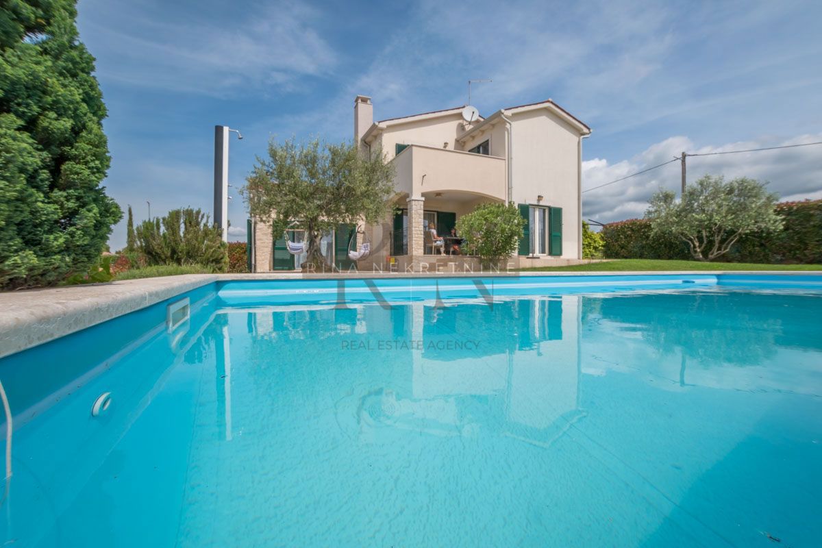  ISTRIA - POREČ, CASA INDIPENDENTE MEDITERRANEA CON PISCINA