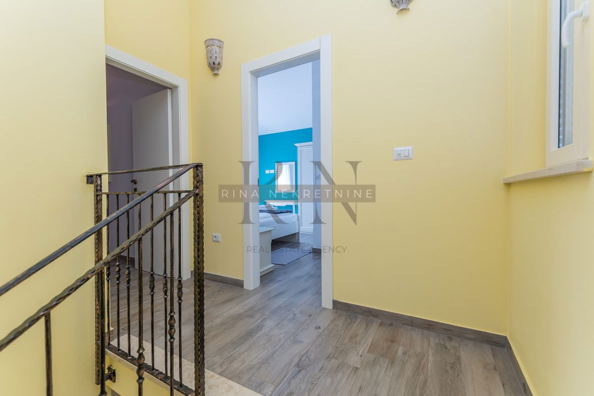  ISTRIA - POREČ, CASA INDIPENDENTE MEDITERRANEA CON PISCINA