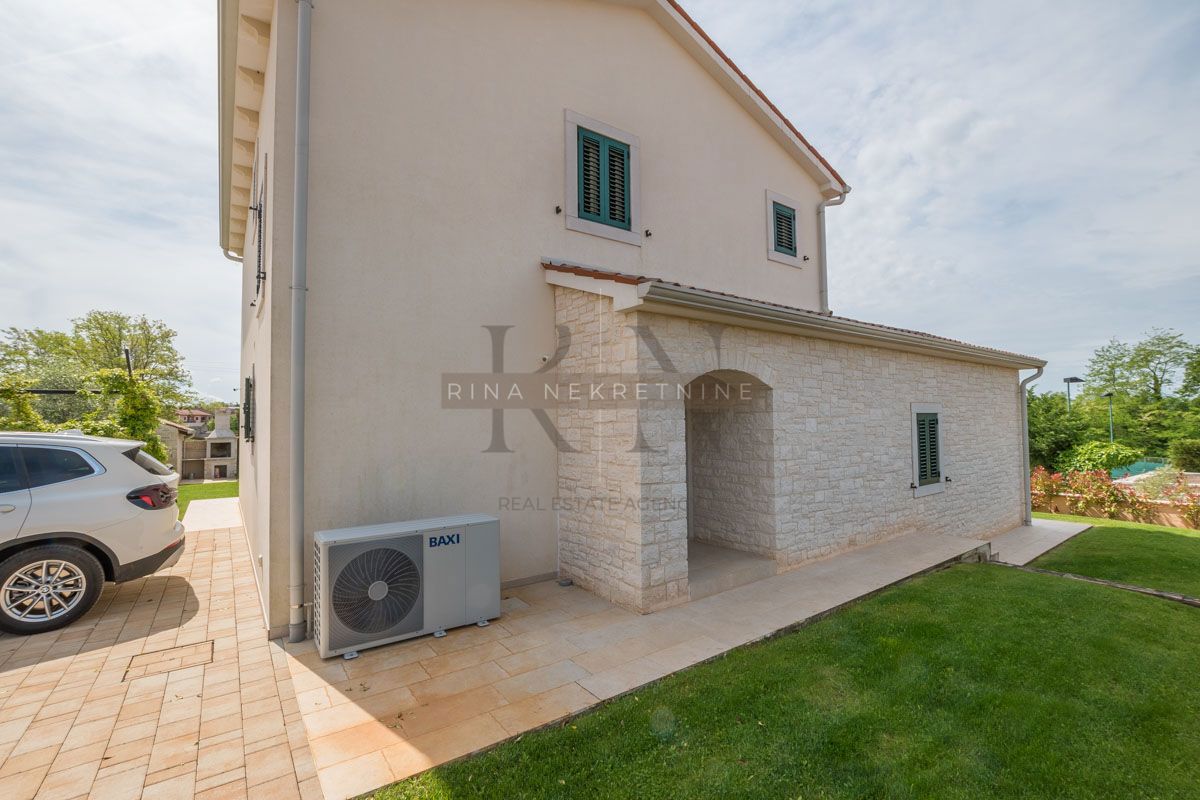  ISTRIA - POREČ, CASA INDIPENDENTE MEDITERRANEA CON PISCINA