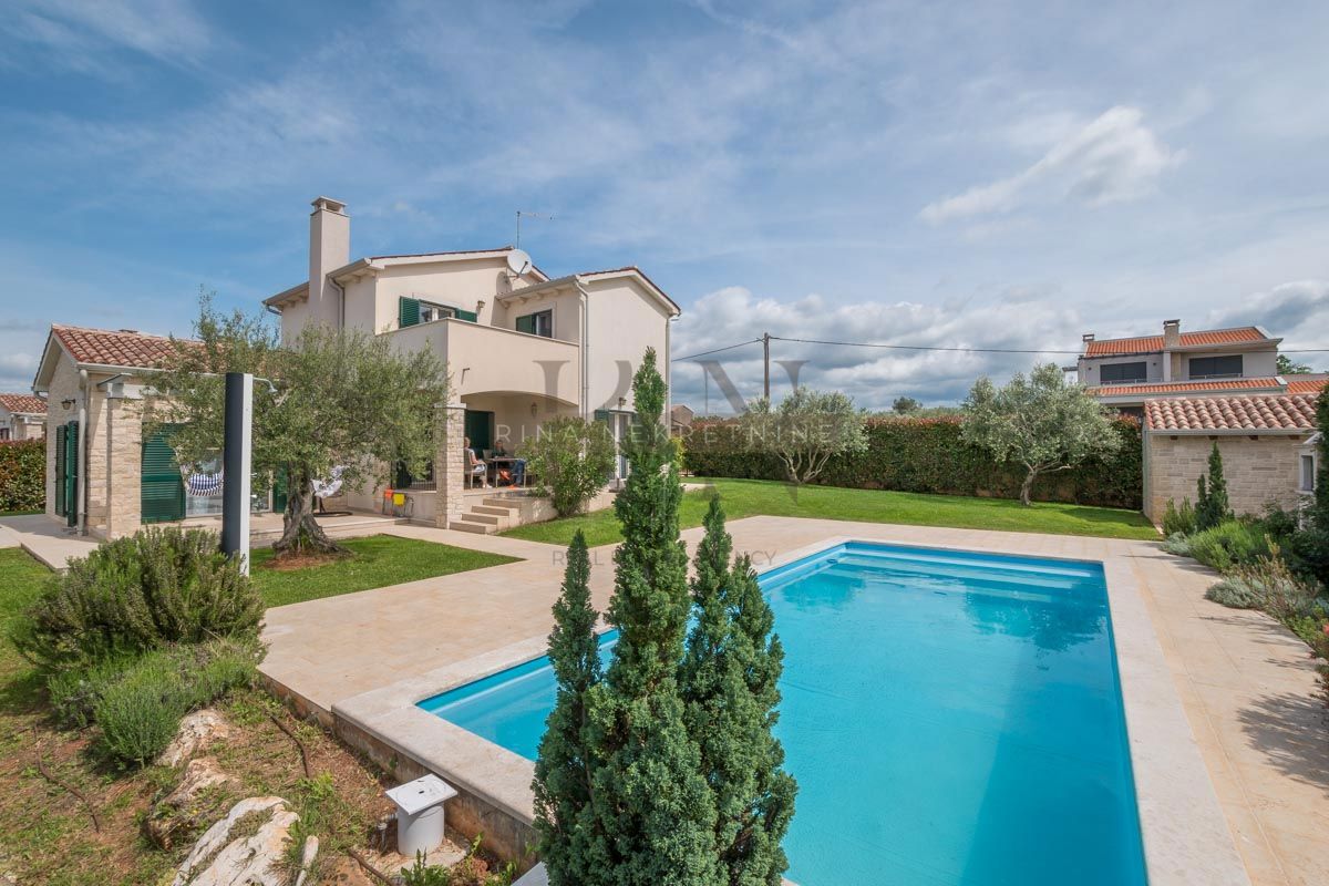  ISTRIA - POREČ, CASA INDIPENDENTE MEDITERRANEA CON PISCINA