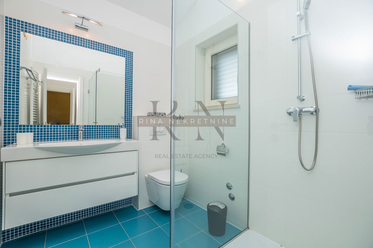  ISTRIA - POREČ, CASA INDIPENDENTE MEDITERRANEA CON PISCINA