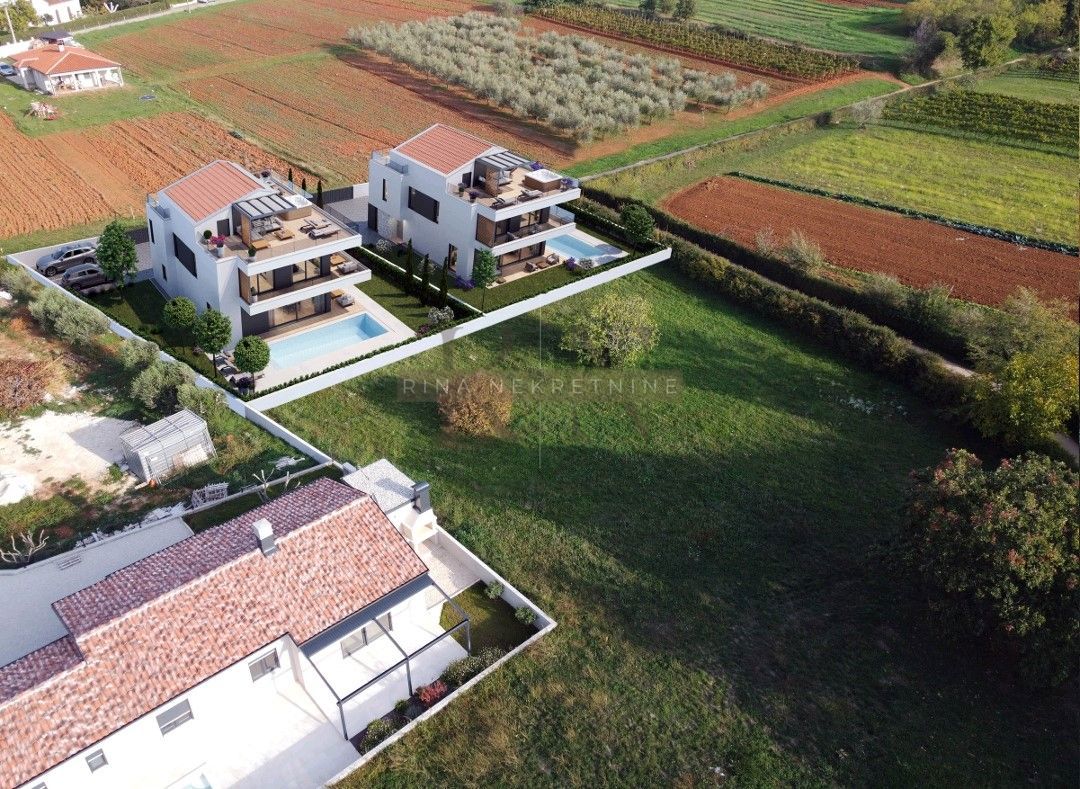  ISTRIA-POREČ, VILLA LUSSUOSA CON PISCINA E OASI BENESSERE