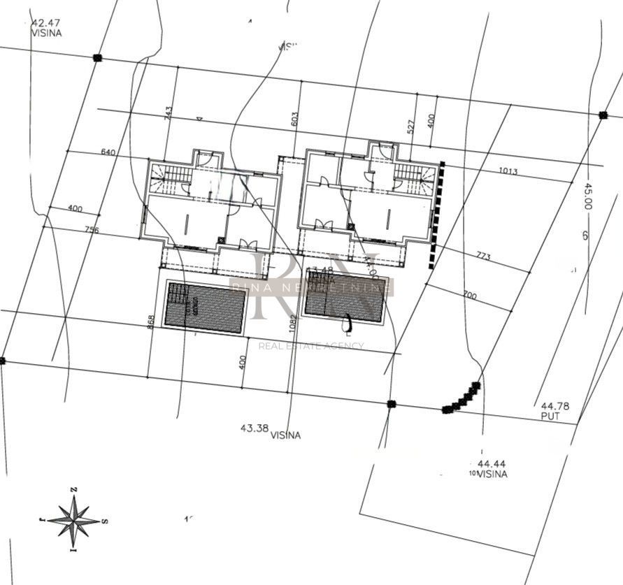 Casa moderna con piscina in Istria – vicino Parenzo