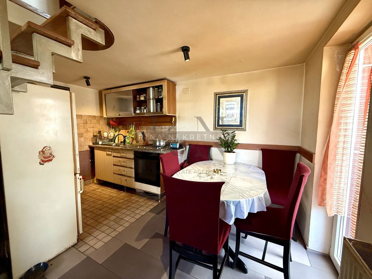 ZAGABRIA - LANIŠTE - Appartamento trilocale con soppalco