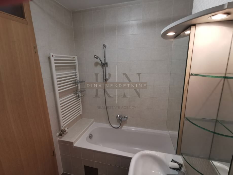 Appartamento Vrapče, Podsused - Vrapče, Bolnička cesta , 80m2