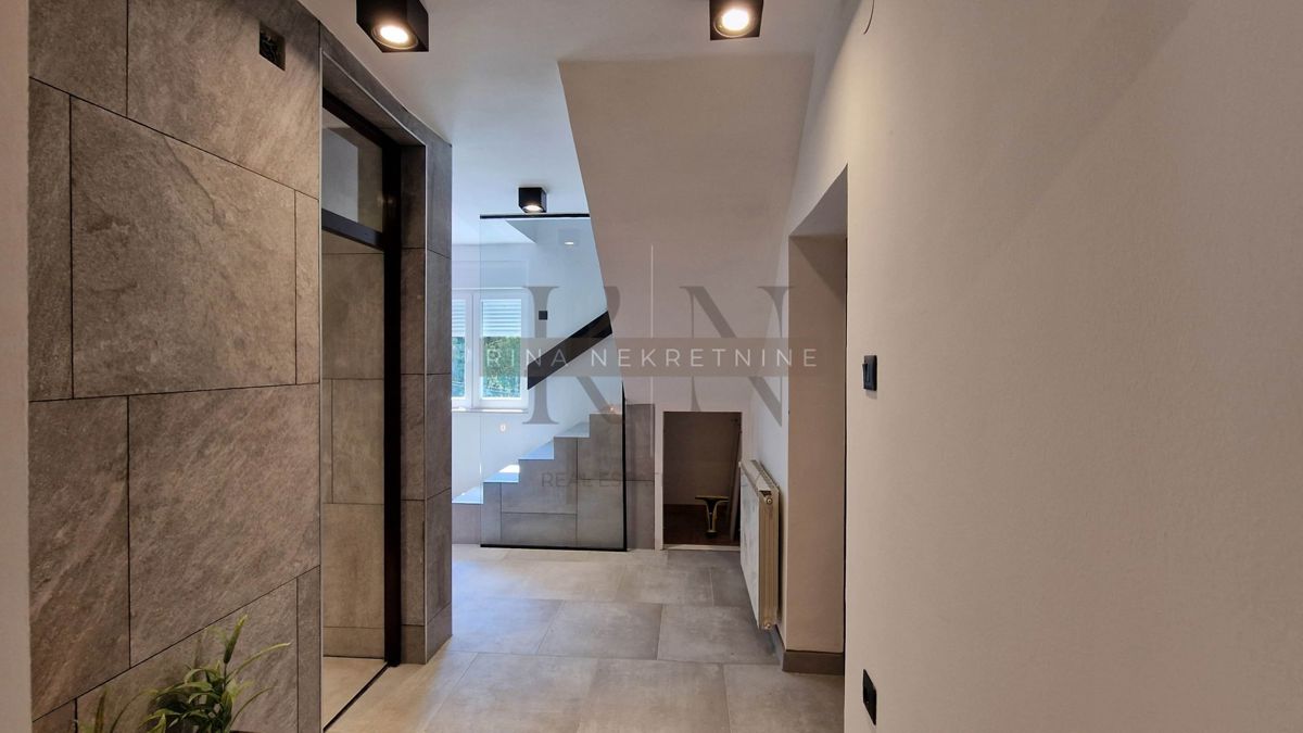 Casa Jablanovec, Zaprešić - Okolica, Stubička ulica, 200m2