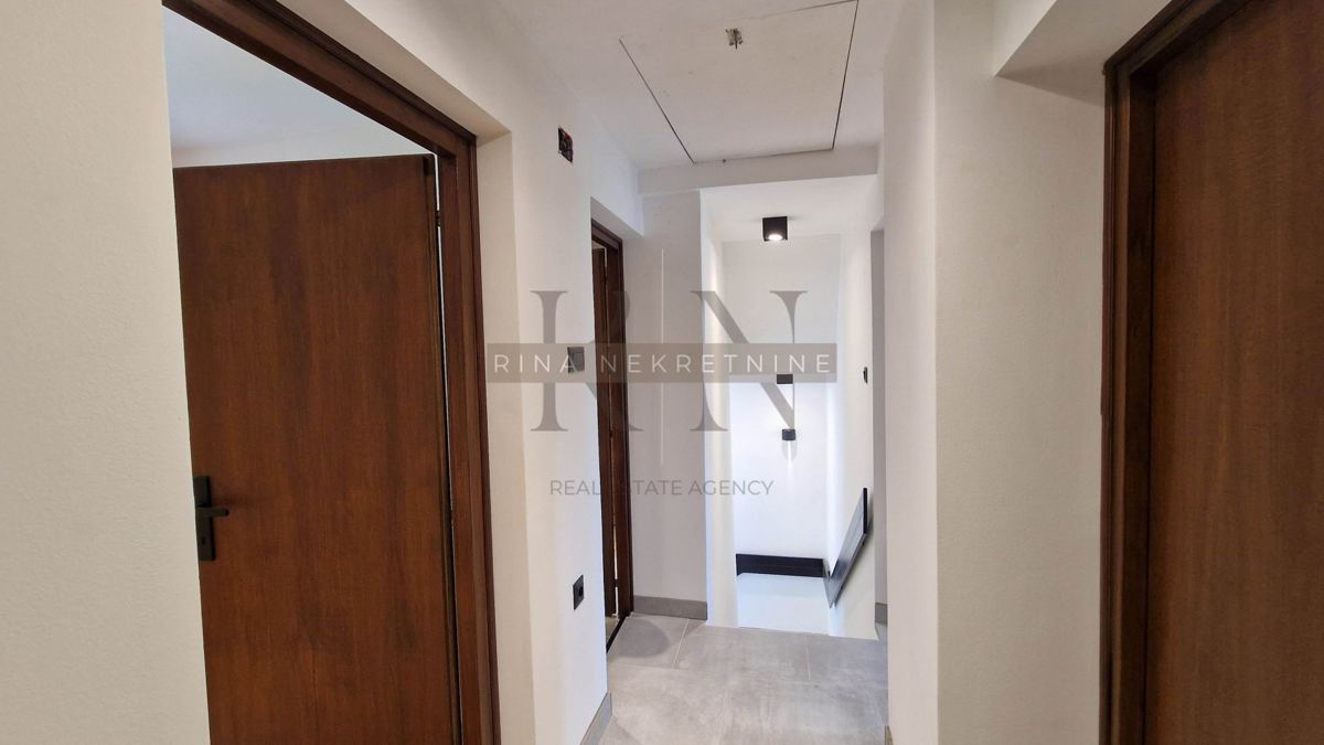 Casa Jablanovec, Zaprešić - Okolica, Stubička ulica, 200m2