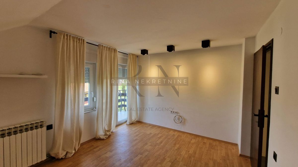 Casa Jablanovec, Zaprešić - Okolica, Stubička ulica, 200m2