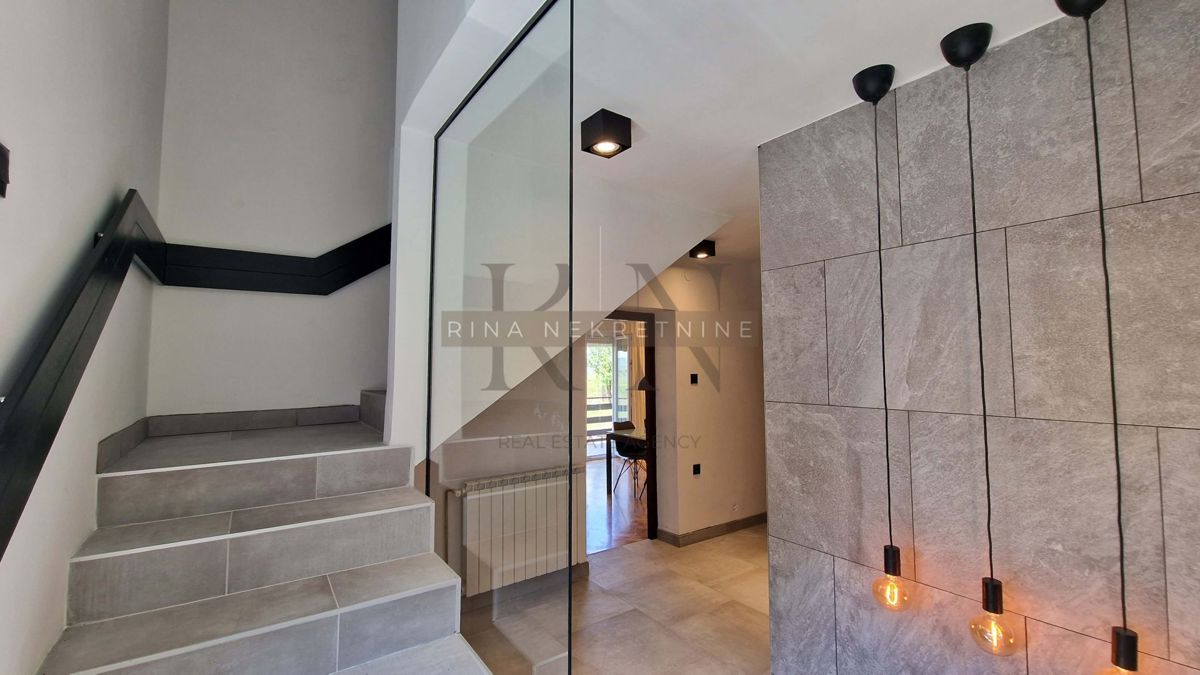 Casa Jablanovec, Zaprešić - Okolica, Stubička ulica, 200m2