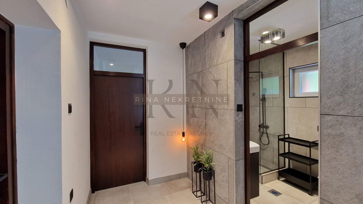 Casa Jablanovec, Zaprešić - Okolica, Stubička ulica, 200m2